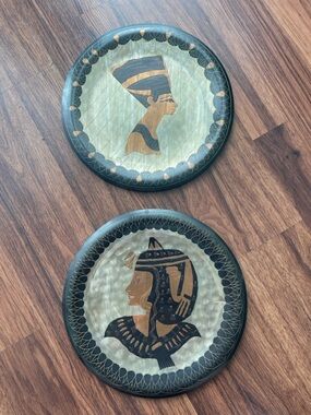 Vintage Egyptian Motif Round Wall Plaques - Black & Gold